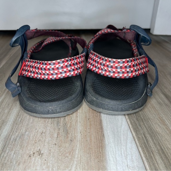 Chaco Z/Cloud Sandals Red White Blue Checkered Straps Navy Buckle Mens 12 main image 8